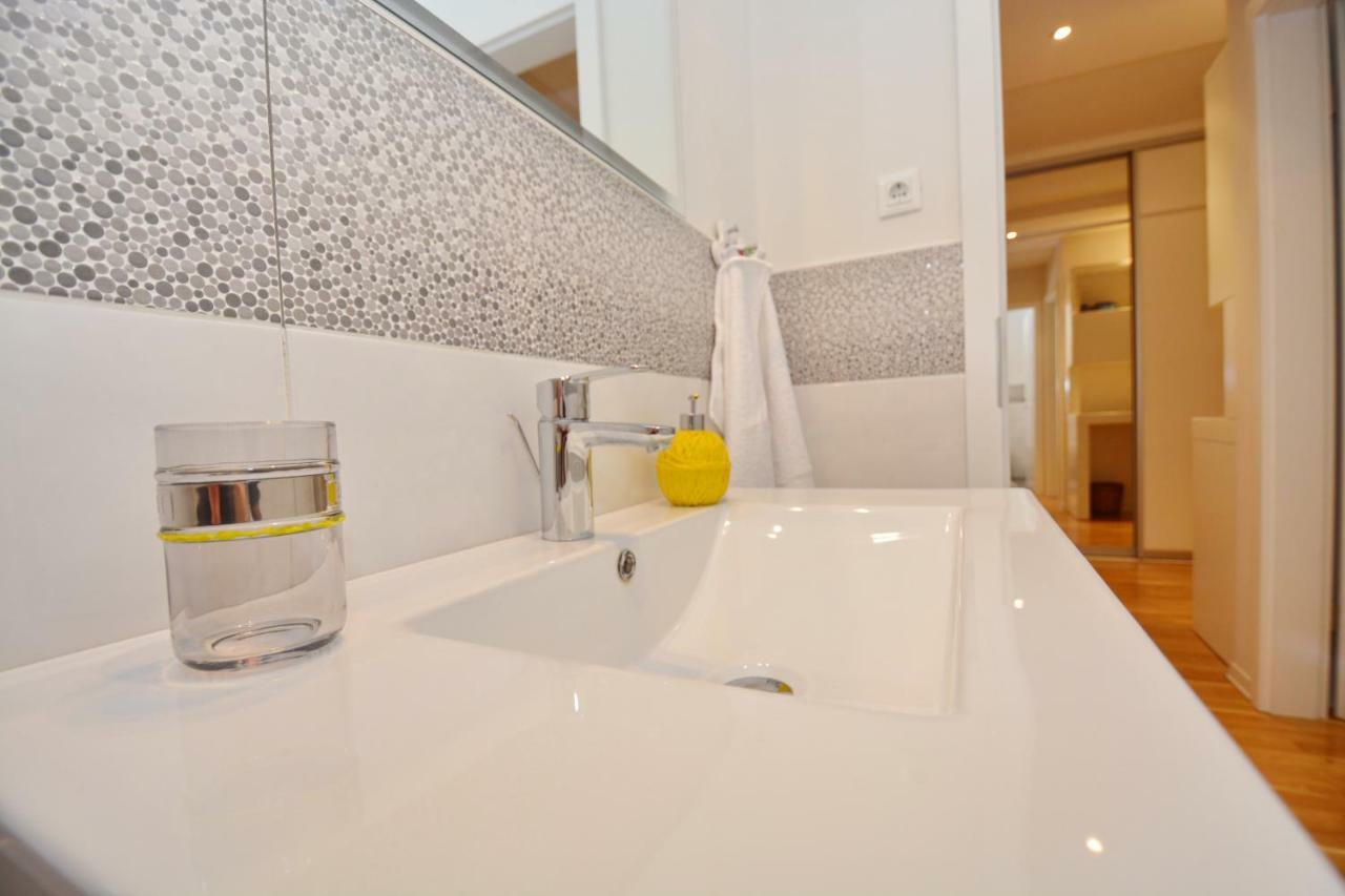 Spacious Premium Apt Lipotica With Oldtown View - Have A Memorable Holiday 자다르 외부 사진